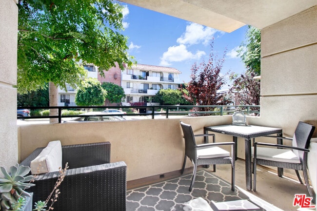 Photo - 11921 Dorothy St Unit 102