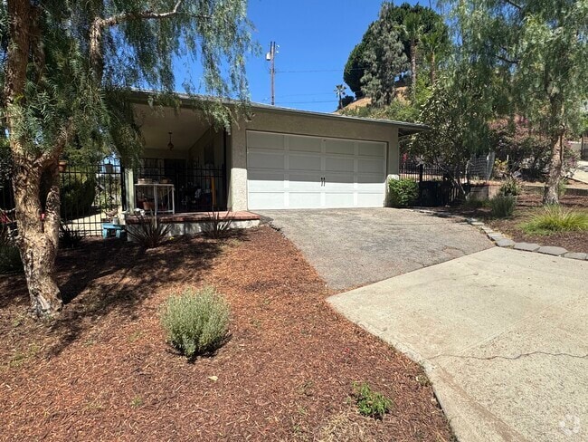Building Photo - 7817 Shady Cove Ave Rental
