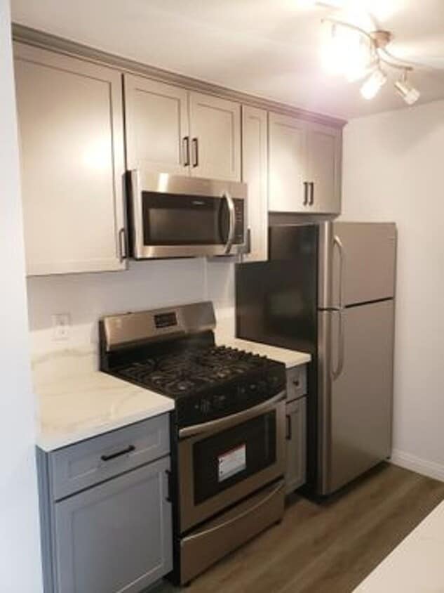 Floor Plan - 2BD/1BTH