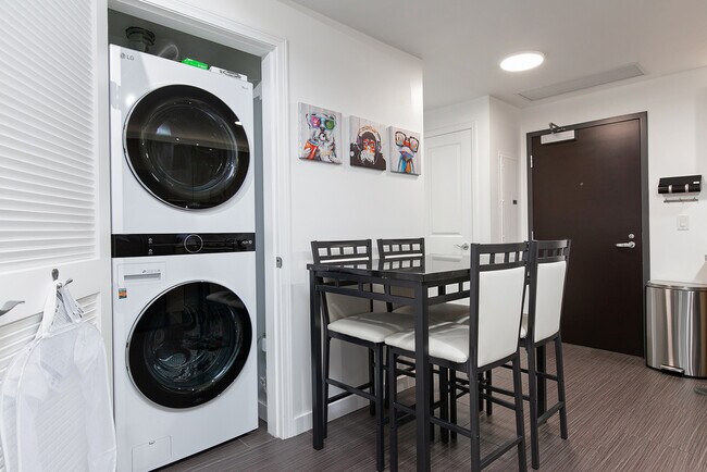 Photo - 1431 Pacific Hwy Unit #113