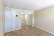 1 BR, 1 BA - 650 SF - Maple View Apartment