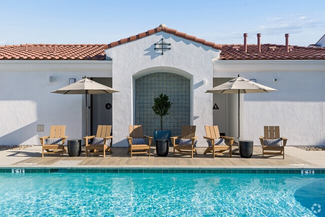 Poolside Chairs and Umbrellas - Vintage Farms