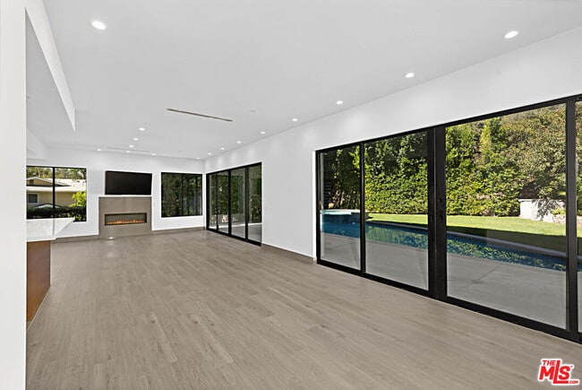 Photo - 11200 Dona Lola Dr