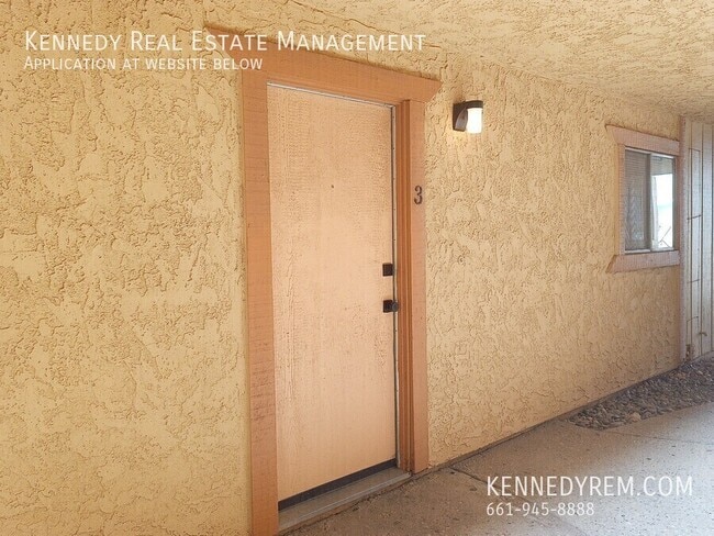 Building Photo - 4849 W Ave L Unit 3