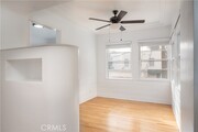 Photo - 265 N Swall Dr