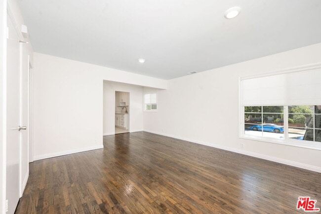 Photo - 2007 E Villa St Unit A