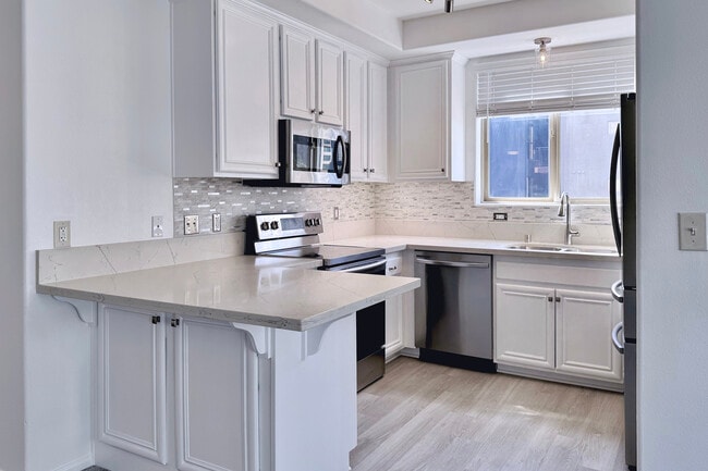 Photo - 235 Market St Unit 301