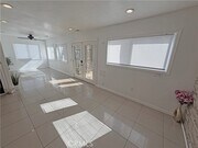 Photo - 621 E Pine St