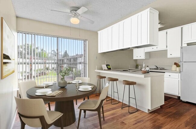 Photo - Seawind Apartments