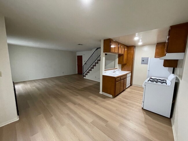 Photo - 3614 Faris Dr