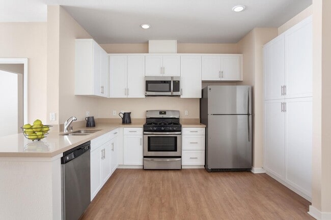 Photo - Sherman Circle