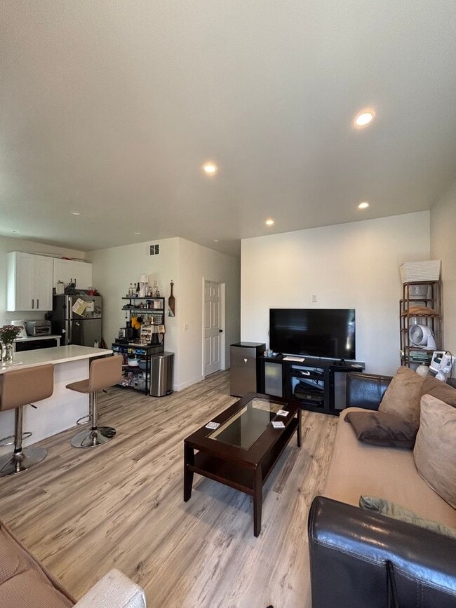 Photo - 4920 63rd St Unit 4922