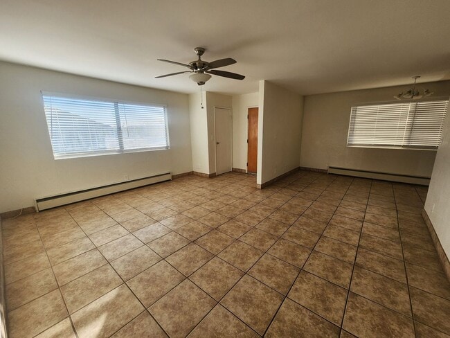 Building Photo - This 2 Bedroom/ 1 Bathroom home