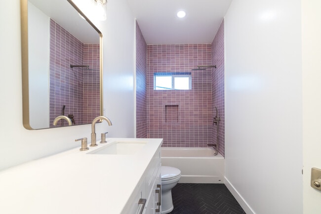 Photo - 4369 Rosewood Ave