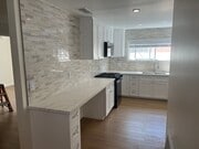 Photo - 2134 Wayside St