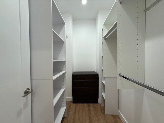 Photo - 9274 Cayuga Ave