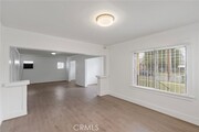 Photo - 333 S 6th St Townhome
