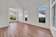 Photo - 2357 Laurelwood Dr House