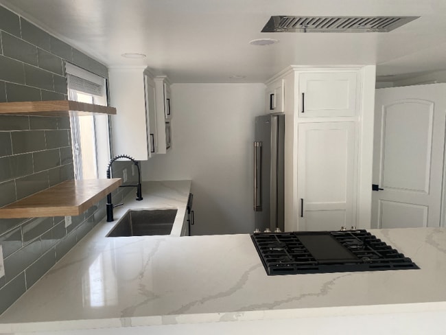 Photo - 213 Moonstone St