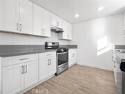 Photo - 1325 W Grand Ave