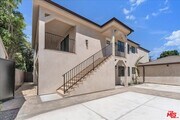 Photo - 6913 1/2 Encino Ave Unit Upper