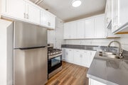 1BR, 1BA - 975SF - Kitchen - Linda Vista Apartments