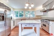 Photo - 13203 Dewey St