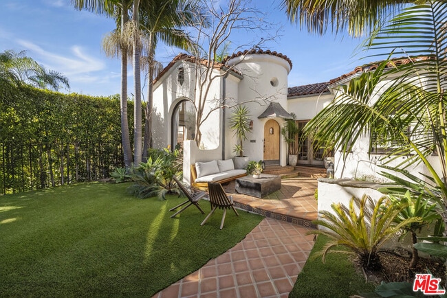 Photo - 105 S La Jolla Ave