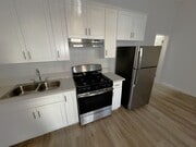 Photo - 3170 - 856 S. Catalina St.