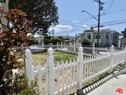 Photo - 1913 Marshallfield Ln