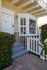 Private entrance - 215 S Poinsettia Pl Unit 215