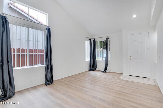 Photo - 663 Avenida Magdalena