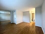 Photo - AVAILABLE NOW!! BEAUTIFUL 2 Bedroom 1.5 Bathroom Condo in Palm Desert!