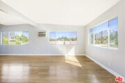 Photo - 2245 Silver Ridge Ave Condo