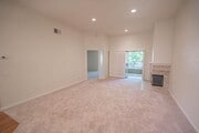 Photo - 1 Bedroom Condo for Rent in Valencia! Unit 74