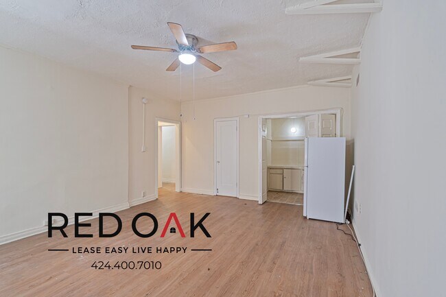 Photo - 400 S Kenmore Ave Unit B4