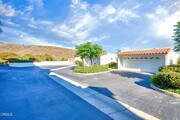 Photo - 886 Winding Way Dr