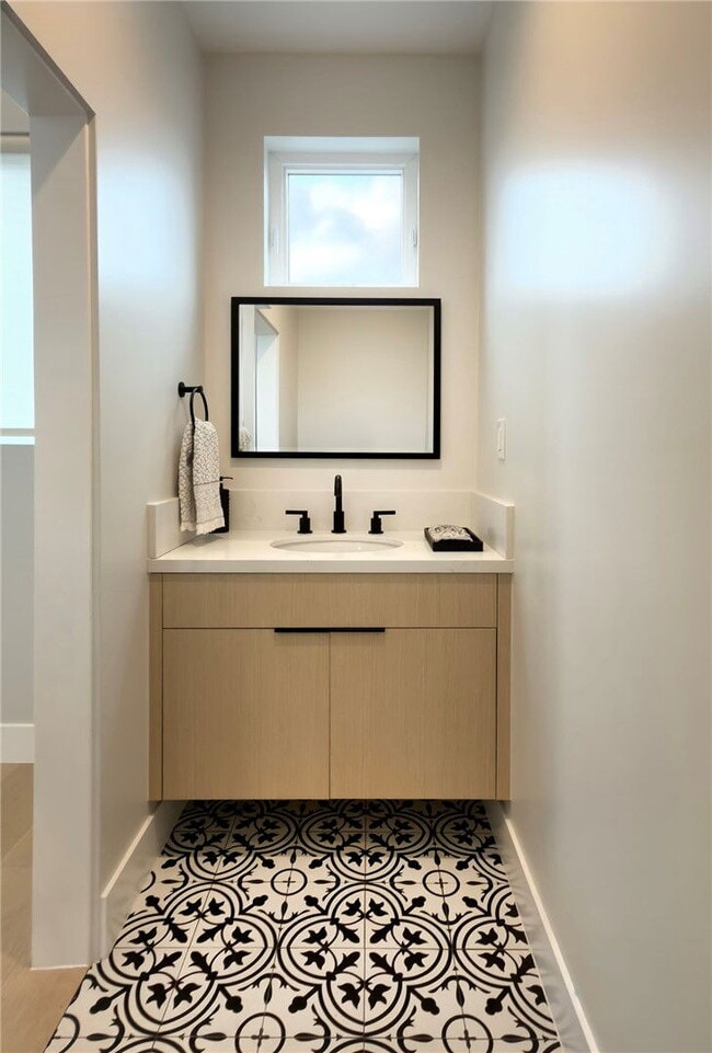 Photo - 603 1/2 Iris Ave Apt #B, Corona Del Mar, CA 92625 - 2 BR 3 BA condo Unit B