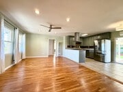 Photo - 3 Bedroom 1 bath single story home with solar!