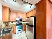 Photo - 7003 Saranac St