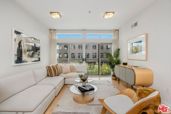 Photo - 4215 Glencoe Ave Condo Unit 310