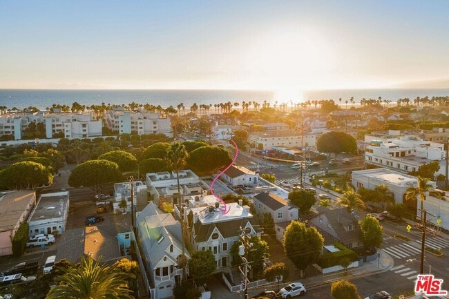 Photo - 2622 2nd St Unit 2