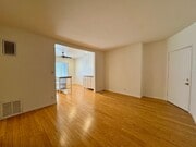 Photo - Steps from the famous Venice Boardwalk Unit 127 Vista Pl  05 ACTIVE