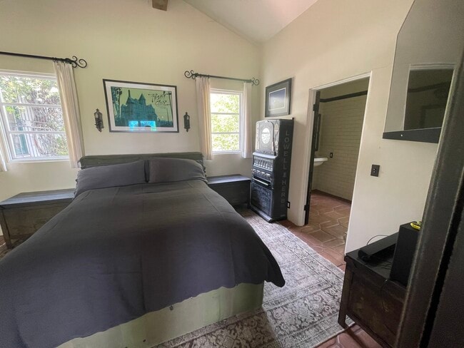 Photo - 232 E Los Olivos St Unit A