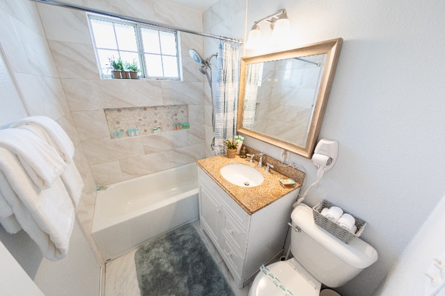 Photo - 5801 Orange Ave