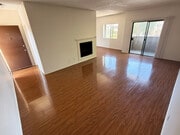 Photo - 14942 Burbank Blvd Apartment