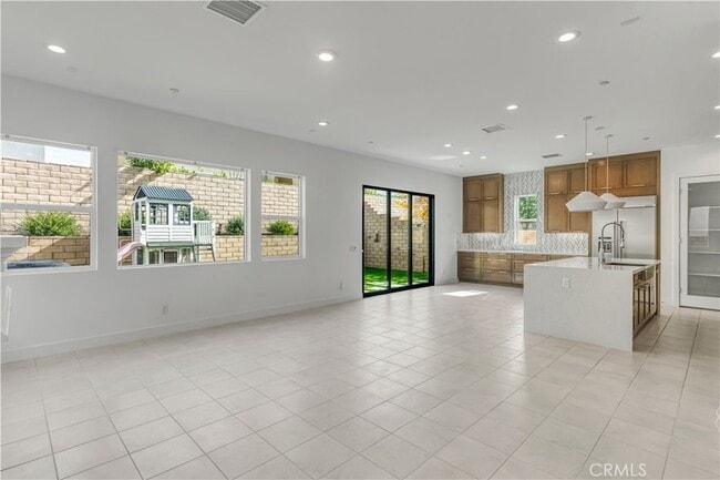 Photo - 19292 Merryweather Dr