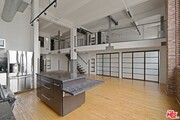 Photo - 1850 Industrial St House