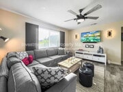 Photo - 1043 3rd St House