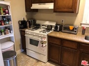 Photo - 2108 Oak St Unit C